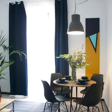 Behouse Plaza Del Salvador Seville
