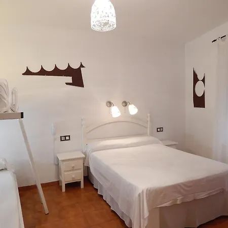 Arias 2* Sevilla