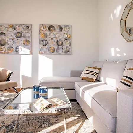 Genteel Recaredo Apartamento *