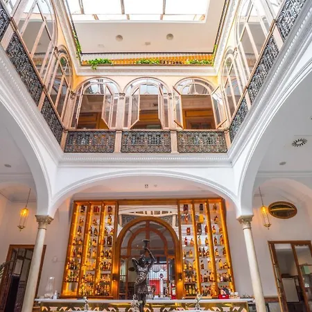 Alabardero Hotel