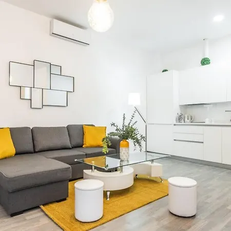 Pop Art, Encanto De San Luis Y Centro Historico Apartment Seville