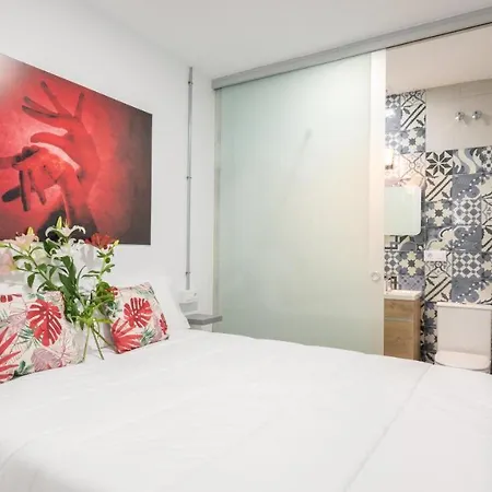 Homestay & La Flamenka Seville