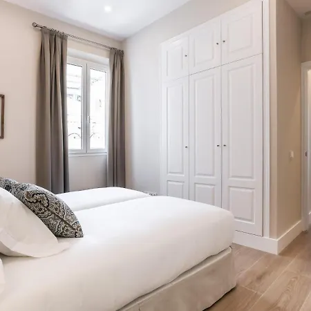Apartment Mateo Gago 13 *