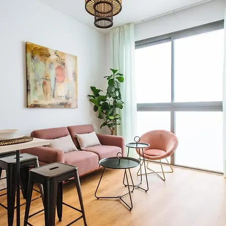 Magno Alameda 1851 - Shared Jacuzzi Apartment *