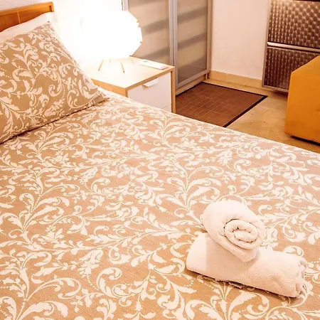 Apartment Rentalsevilla Gonzalez Cuadrado Seville