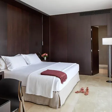 Hotel Posada Del Lucero 4*