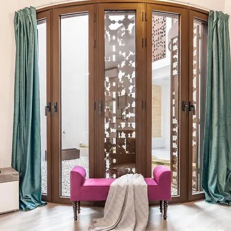 Pop Art, Encanto De San Luis Y Centro Historico Apartment Seville