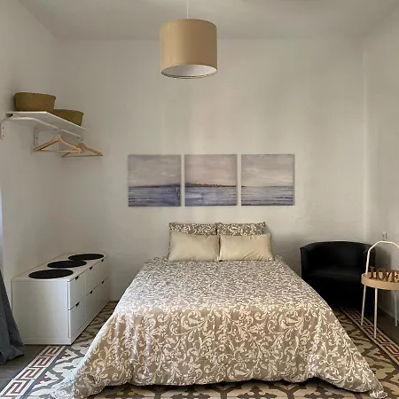 Quattro Puente De Triana Apartment