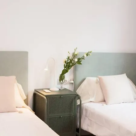 Apartamento Triana En Plena Calle Betis Maravilloso Apart. *