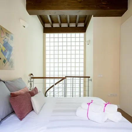 Apartment Esse Trajano Seville
