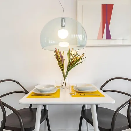 Pop Art, De Diseno En Arenal * Seville