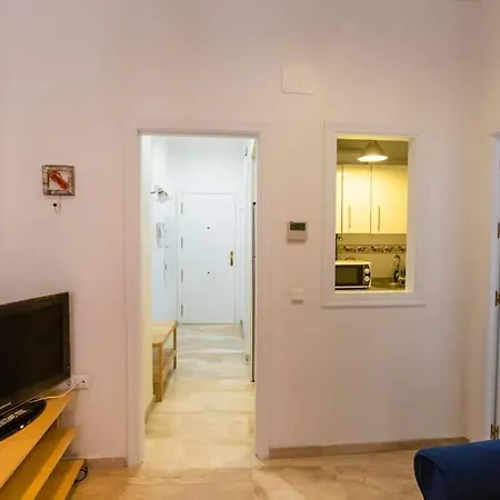 Cheap & Chic In The Center Of Apartment Seville