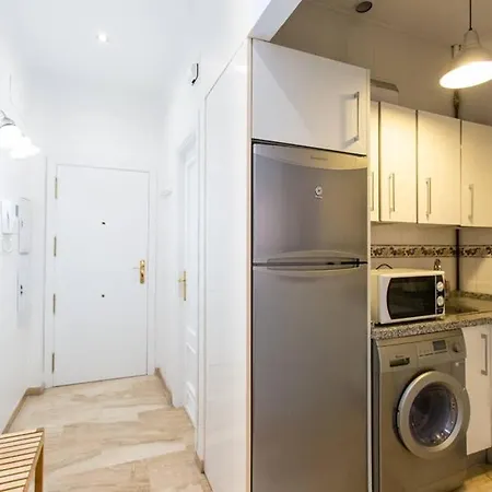 Apartment Cheap & Chic In The Center Of *