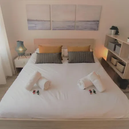 Rentalsevilla Resitur Iii Apartment Seville