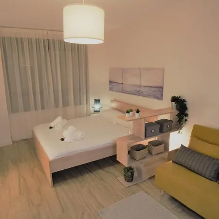 Apartment Rentalsevilla Resitur Iii *