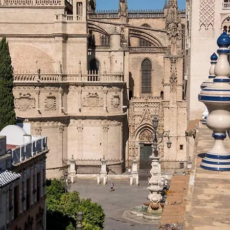 Superior Suite Giralda Views Mateos Gago 5 Iiia
