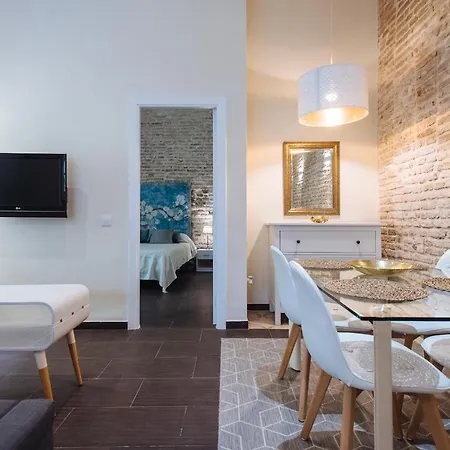 Cozy In House-palace With Private Patio Seville