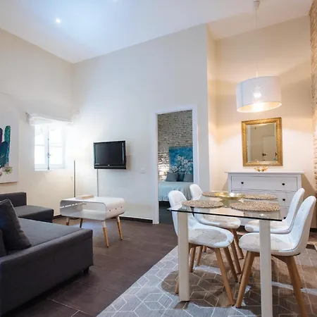 Cozy In House-palace With Private Patio *