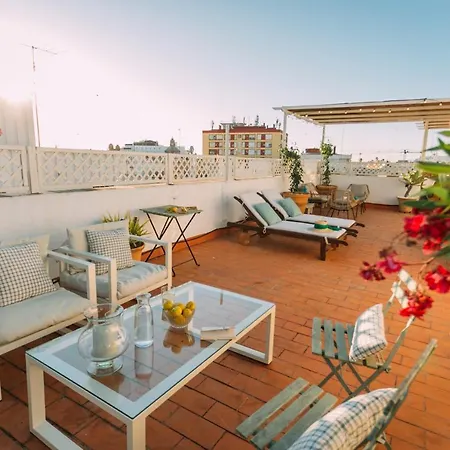 Apartment Atico Con Terraza En El Centro De Seville