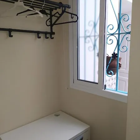 Azahar Πανσιόν 2*