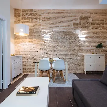 Cozy In House-palace With Private Patio *