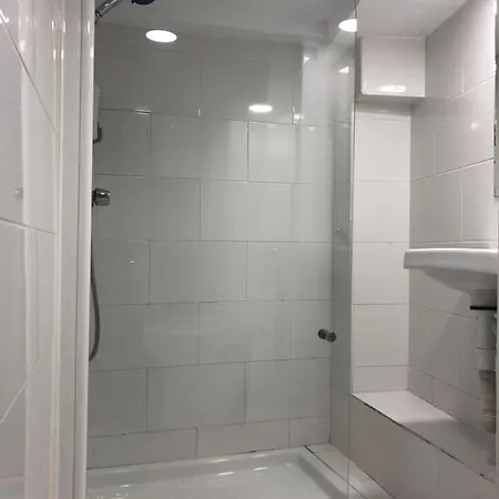 Hercules Apartment *