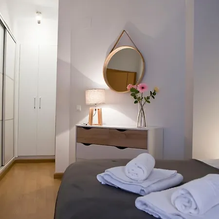Apartment Luz Y Tranquilidad En El Casco Historico - Parking Gratis