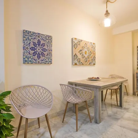 Apartment Charming Corners Romero Seville