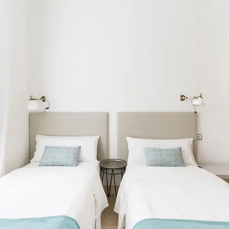 2e Stylish Bright Downtown Azofaifo Apartment Seville