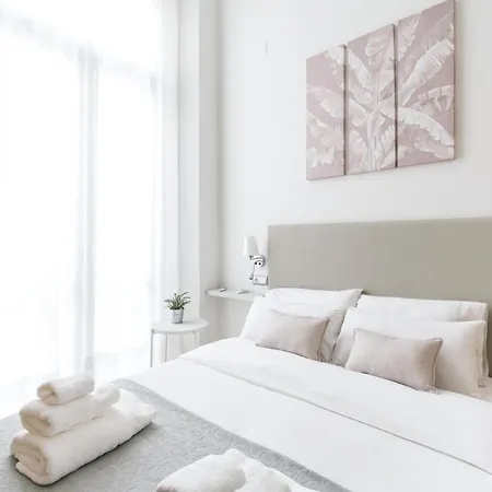2e Stylish Bright Downtown Azofaifo * Seville
