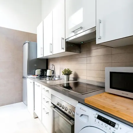 Apartment 2e Stylish Bright Downtown Azofaifo *