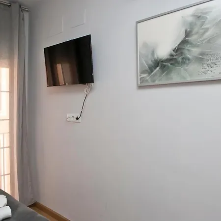 Apartment Luz Y Tranquilidad En El Casco Historico - Parking Gratis