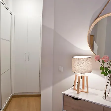 Apartment Luz Y Tranquilidad En El Casco Historico - Parking Gratis