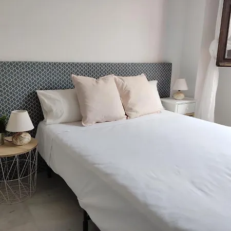 Homeyseville-preciosa Casa Santa Cruz 7pers Parking Optional Apartment *