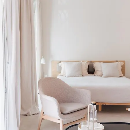 Hotel Placido Y Grata