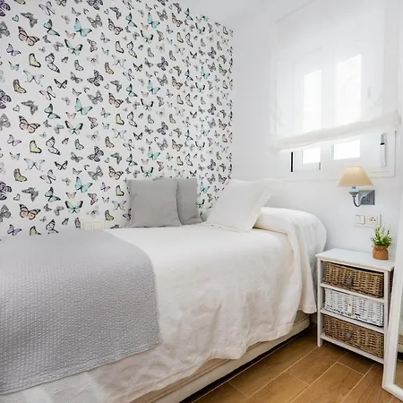 Genteel Juan Rabadan Apartment *