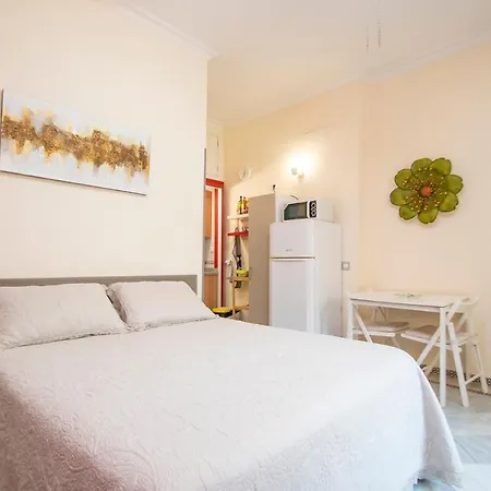 Apartment Apartamento Tranquilo Y Con Encanto En Palacio Sevillano, Junto Catedral A Acond Y Wifi Seville