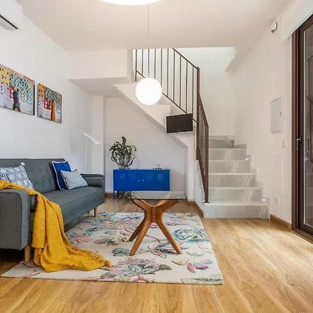 Pop Art, Duplex Coqueto En El Corazon De Apartment Seville