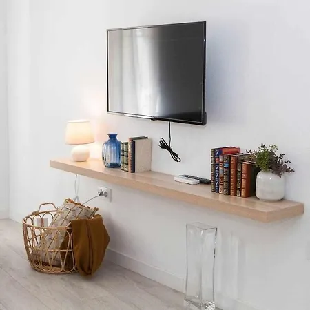 Isg Alhondiga Piso Nuevo Piscina Casco Antiguo8p Appartement *