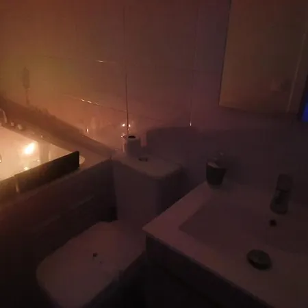 Torneo&alameda Con Bañera Jacuzzi Hidromasaje Apartamento