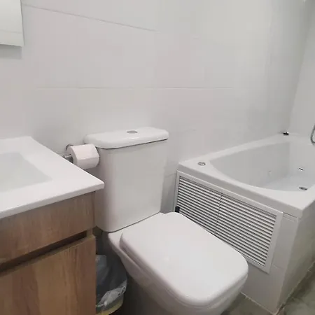 Torneo&alameda Con Bañera Jacuzzi Hidromasaje Apartamento