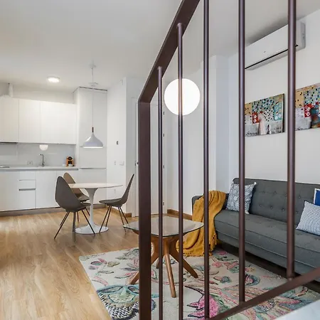 Pop Art, Duplex Coqueto En El Corazon De Apartment Seville