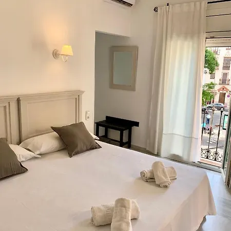 Dona Blanca 2* Sevilla