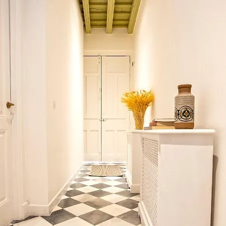 Apartment Genteel Santa Cruz Seville