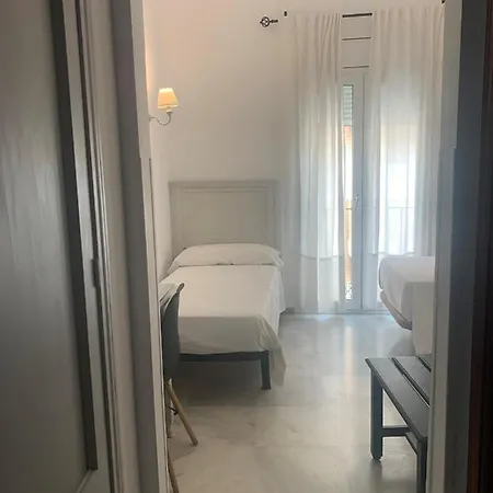 Dona Blanca 2* Sevilla