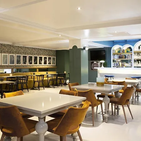 Petit Palace Puerta De Triana 3* Севилья