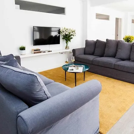Isg Downtown Family Haven Free Parking Spot Apartment