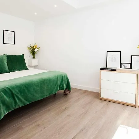 Isg Downtown Family Haven Free Parking Spot Apartment Seville