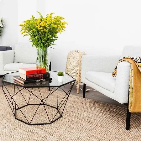 Isg Downtown Family Haven Free Parking Spot Apartment