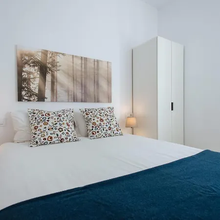 Urban Pulses Alameda Apartment *